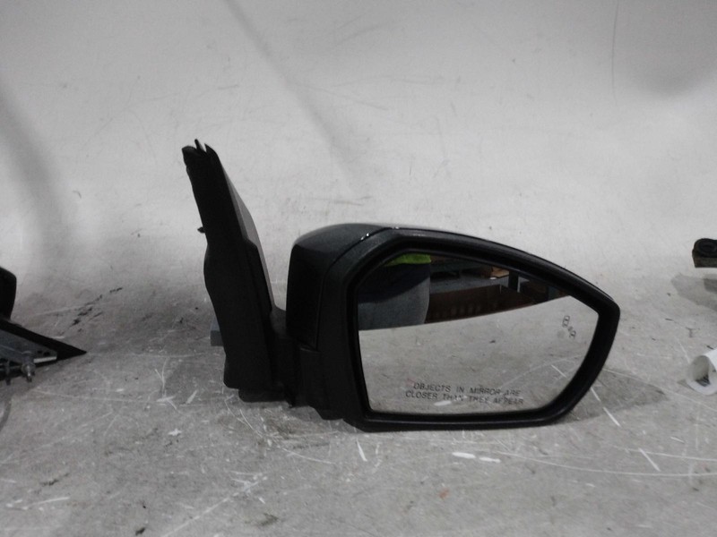 2017 Ford Escape Right Door Mirror Assembly - Used, Minor Scratches, 642381
