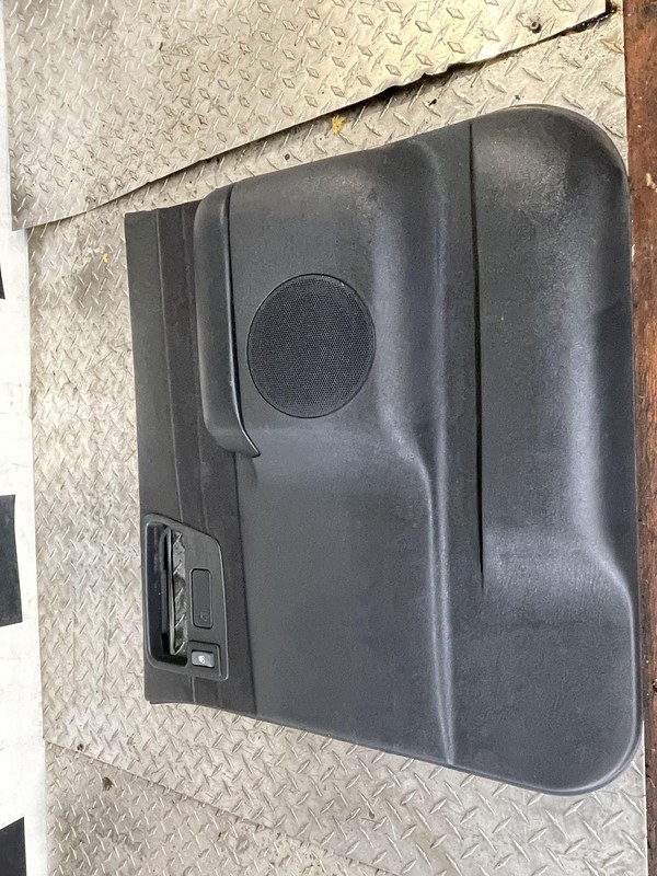 2003 2004 Chevrolet S10 Sonoma Crew Cab Rear Passenger Right Door Panel Oem
