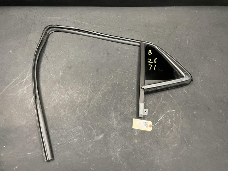 Rear Left Door Window Vent Glass 2018 Buick Encore 94533827 2013 2014 2015 -2020