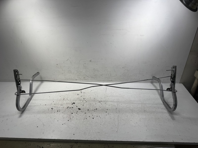 06-011 Honda Civic 4DR LX/EX Trunk Hinches Assy. OEM