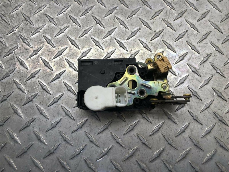 2003 BUICK RENDEZVOUS DRIVER FRONT POWER LOCK ACTUATOR OEM 16639869