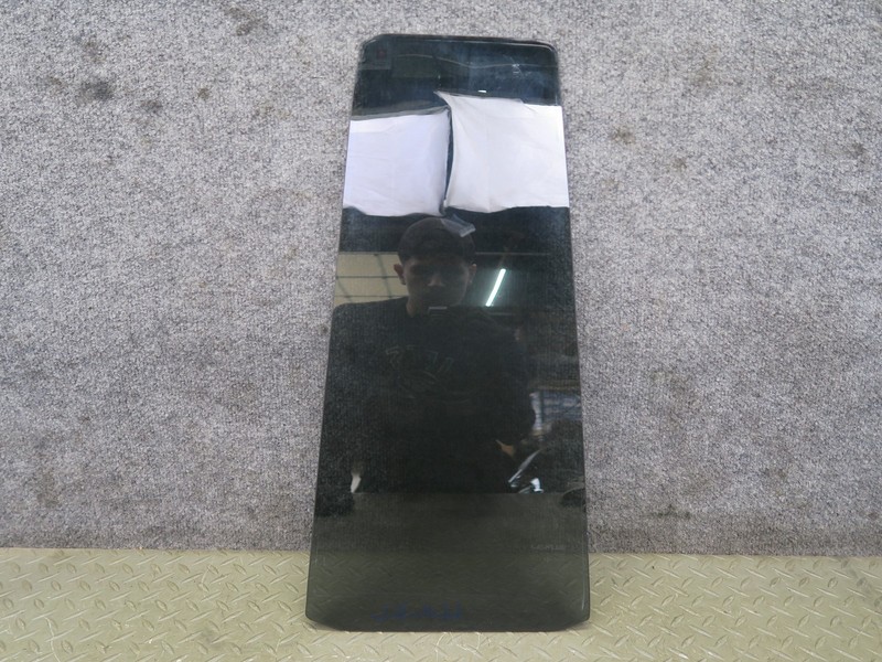 2003-2007 LEXUS UZJ100L LX470 REAR LEFT DOOR VENT FIXED GLASS WINDOW