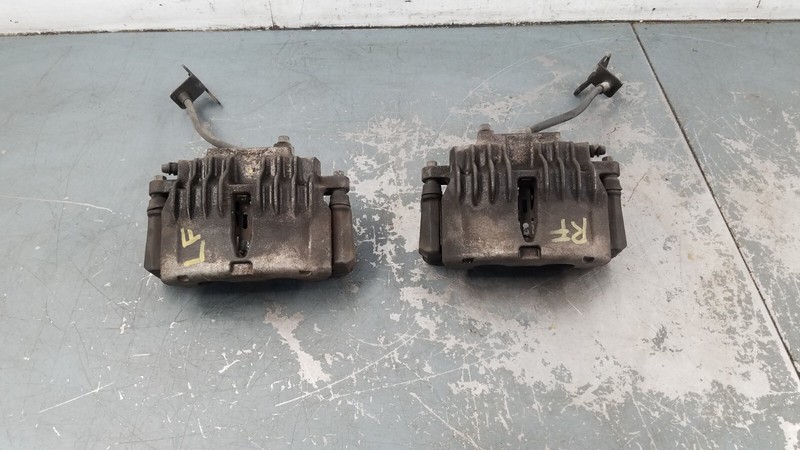 1998 Pontiac Trans Am Front Brake Caliper Set #2430 i5
