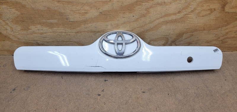 2009 - 2013 Toyota Matrix Rear Hatch Tailgate License Plate Trim Molding OEM