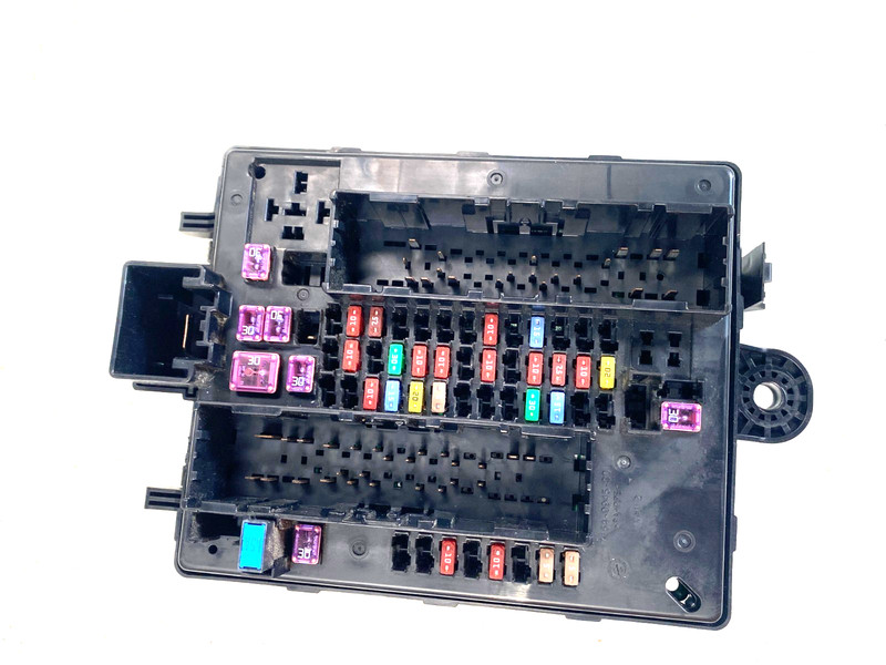 2018-2021 BUICK ENCLAVE DASH FUSE RELAY BLOCK JUNCTION BOX OEM #A0.25