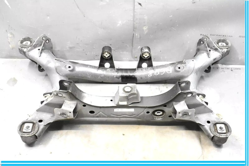 12-20 BMW 328i F30 F36 Rear Axle Suspension Crossmember Subframe Carrier OEM