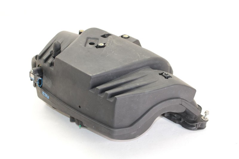 08-10 Hummer H3 3.7L Intake Manifold