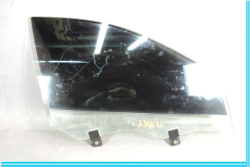 07-13 Mercedes W221 S600 S550 S63 Front Right Side Door Window Auto Glass OEM