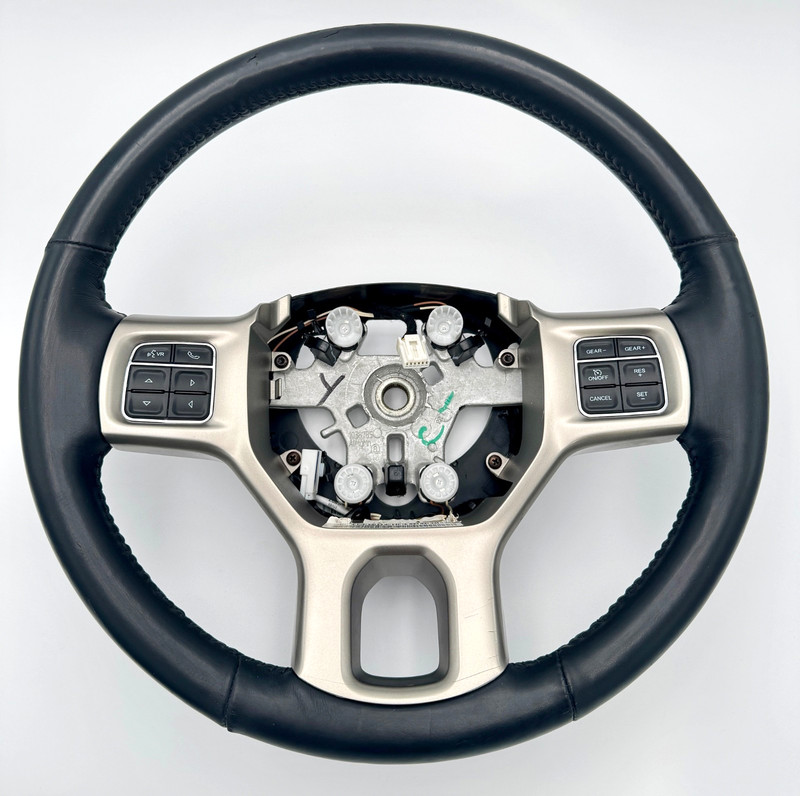 ✅13-2024 RAM 1500 2500 3500 Classic LARAMIE LEATHER STEERING WHEEL W/HEATED OEM