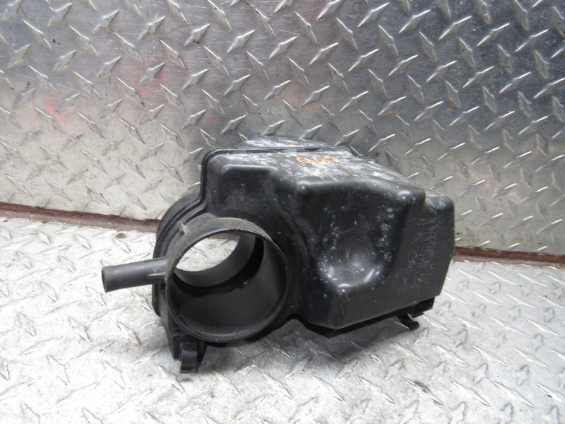 2007-2010 TOYOTA SIENNA 3.5L AIR INTAKE CLEANER TUBE W/ RESONATOR 17893-0P050