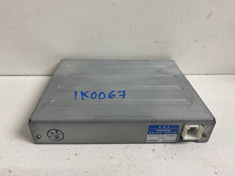 2004-2007 Toyota Highlander DVD Video Screen Computer Control Module 86104-48010