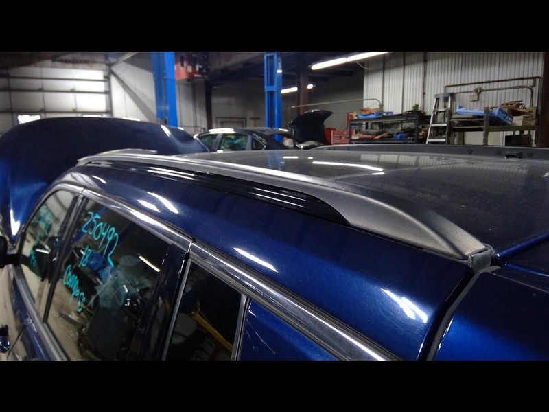 COMPASS 2018-2025 Left Luggage Rack 1704190