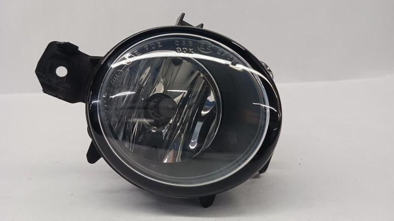 12-'15 BMW X1 Right passenger fog light OEM Grade A!