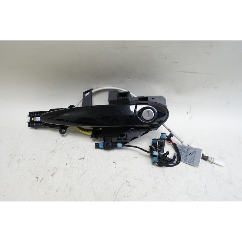 2008-2013 BMW E82 1-Series E88 Left Exterior Outside Door Handle Black Sapphire