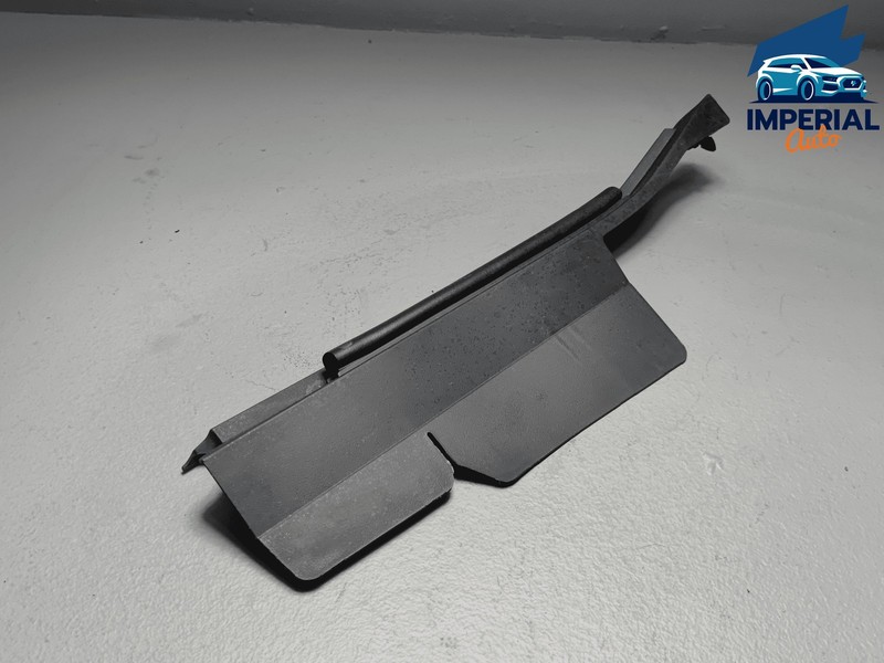 2019-2024 TOYOTA RAV4 FRONT PASSENGER SIDE FENDER UPPER FORWARD SEAL COVER OEM