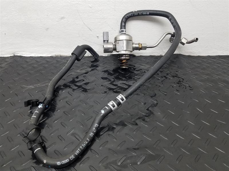 14-17 Volkswagen Passat 1.8L Engine Mounted Fuel Pump OEM 06A127026D
