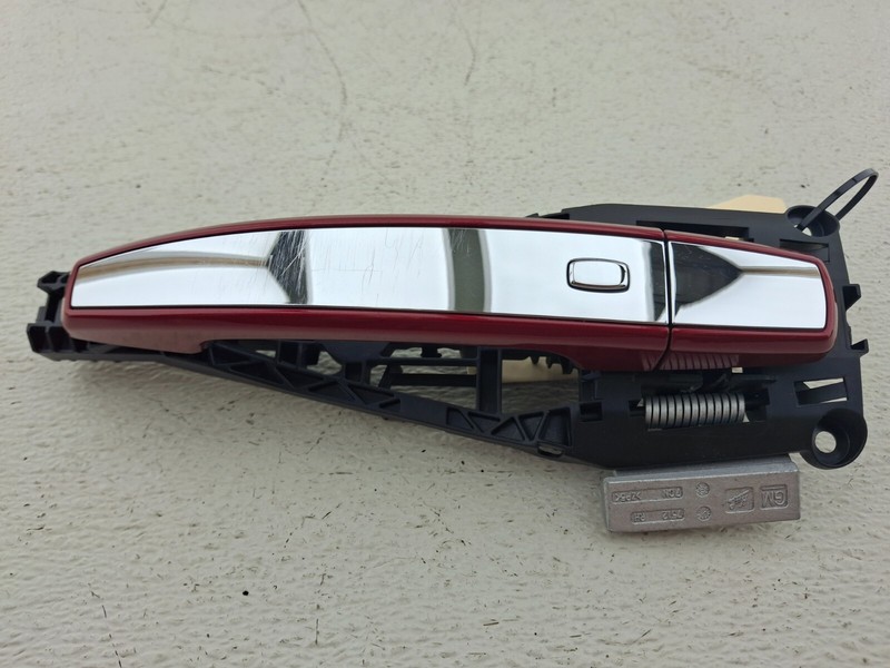 2013 - 2022 Buick Encore Front Right Door Vent Window Glass 94518428 OEM