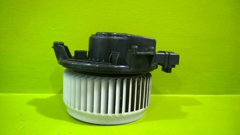 09-19 COROLLA BLOWER MOTOR W/O COLD AIR PACKAGE (2 PIN PLUG) OEM 3316-23