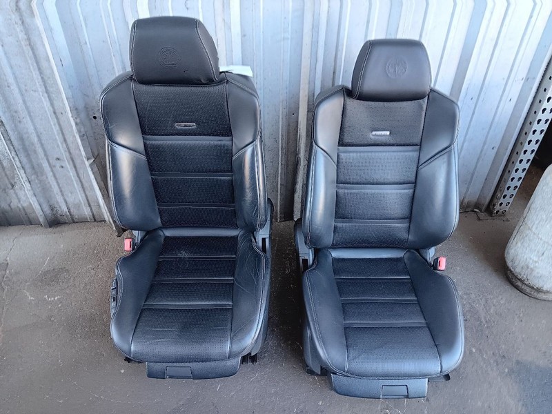 12-18 Mercedes CLS63 218 Front Seats AMG Sport Left Right Pair Black Set