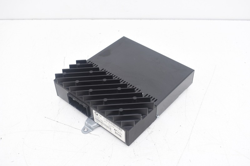 2009 BMW E90 328xi HiFi LEAR Sound System Radio Amplifier OEM KW85