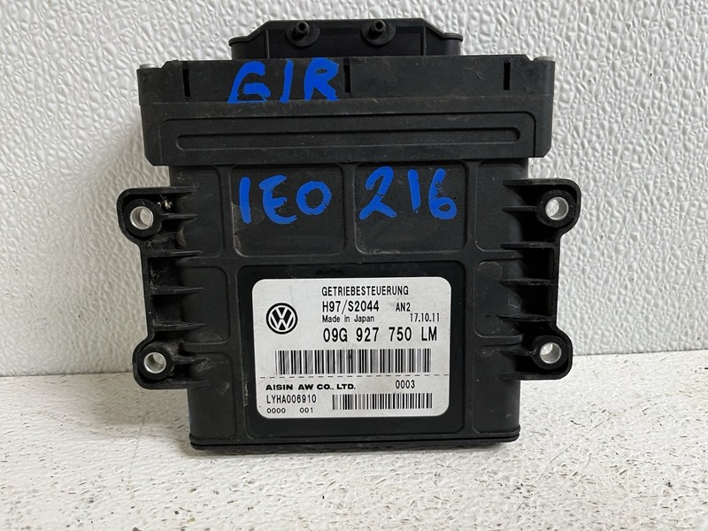 2011 Volkswagen Golf & GTI Transmission Computer Module Tcu Tcm 09G 927 750 LM