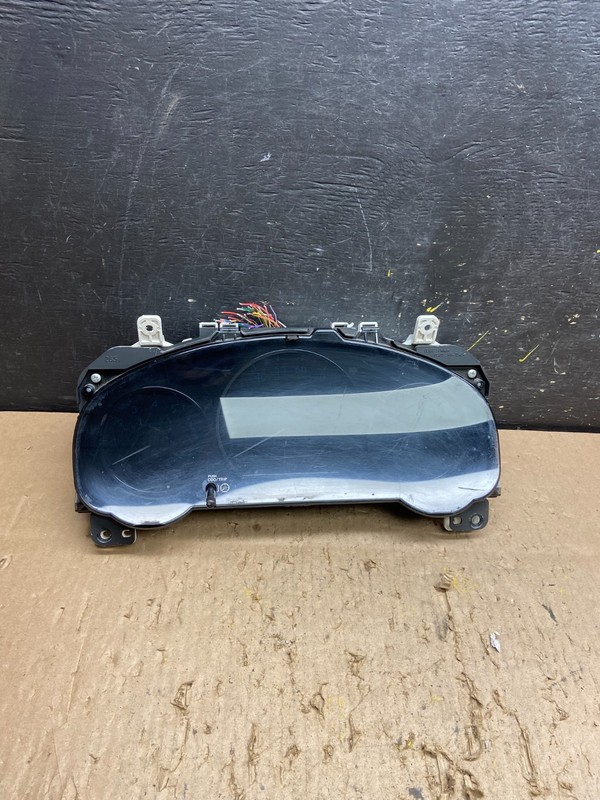 2006Toyota Sienna Speedometer Cluster Gauge t8404 DG