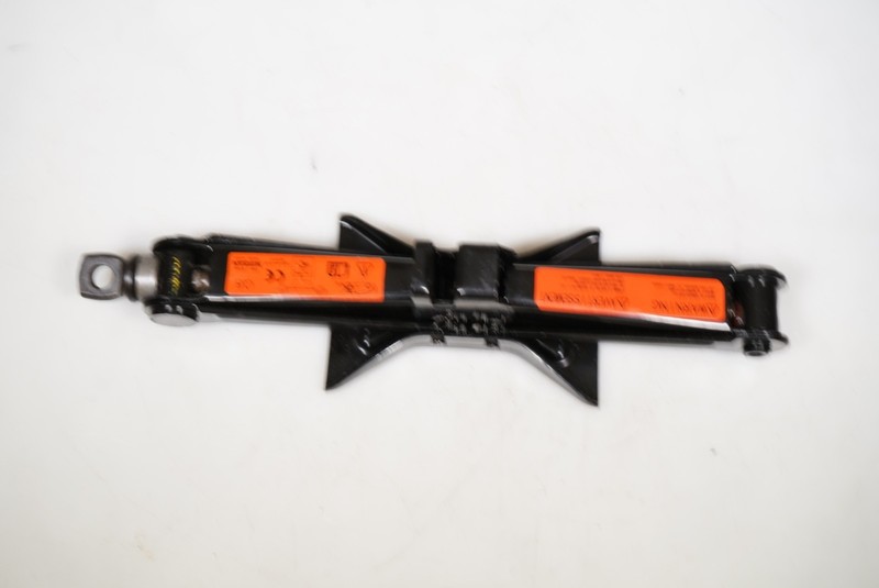2020 - 2025 NISSAN SENTRA EMERGENCY SPARE TIRE WHEEL LIFT JACK OEM 995506LB0A