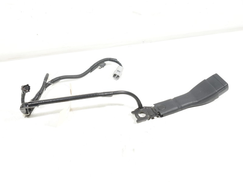 2016-2017 Lexus IS200T FRONT LEFT Side Seat Belt Buckle Black OEM 74K