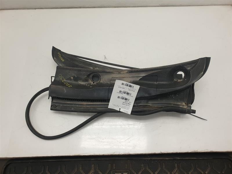 04 05 06 Scion XA Cowl Vent Panel