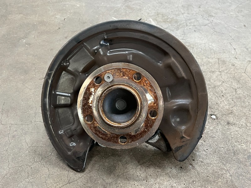 ⭐2014-2019 MERCEDES CLA250 FWD REAR RIGHT PASS SPINDLE KNUCKLE HUB OEM LOT2739