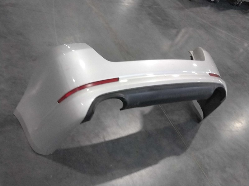 2013 Kia Optima Silver Rear Bumper Assembly OEM 866112T000 99000 Miles