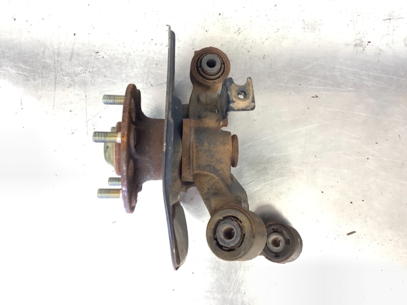 04-05 Civic 2.0L Right Rear Disc Suspension Knuckle Spindle Stub Hub Bearing OEM