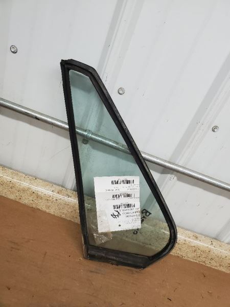 Passenger Rear Door Vent Glass Lesabre Sedan Fits 75-76 BUICK 287481