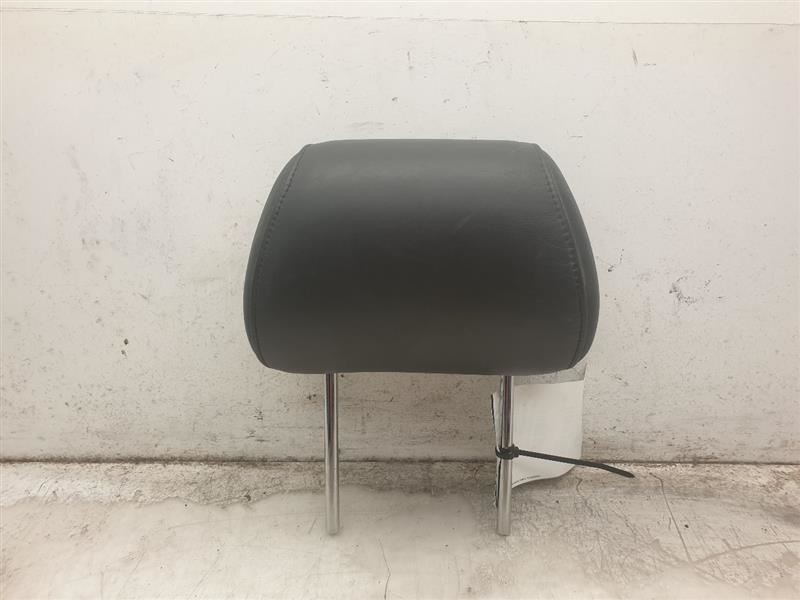 2001 LEXUS IS300 PASSENGER SIDE FRONT LEATHER HEADLIGHT ASSEMBLY