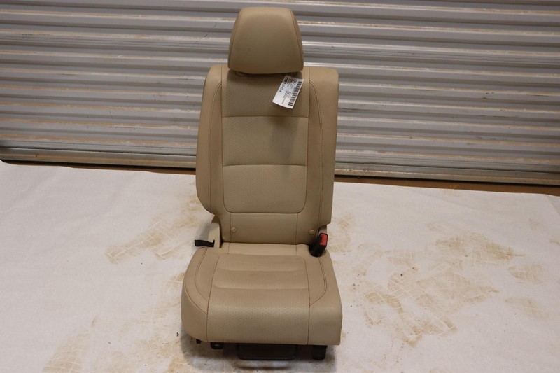 2009-2017 VOLKSWAGEN VW TIGUAN REAR SECOND ROW RIGHT SIDE SEAT LEATHER OEM