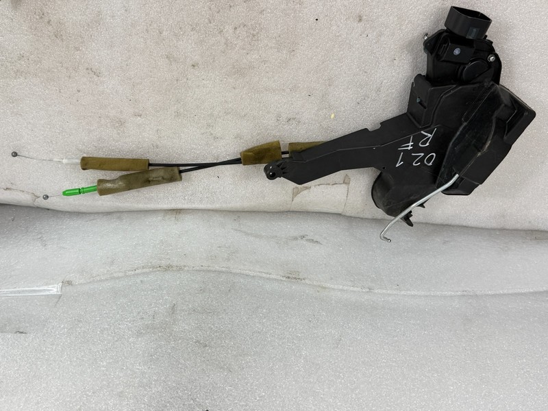 02-06 LEXUS LS430 UCF30L FRONT RIGHT DOOR LOCK LATCH ACTUATOR NO SOFT CLOSE OEM