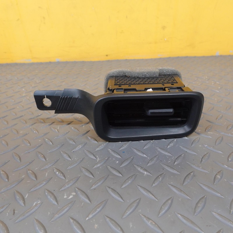 2022-2024 FORD MAVERICK OEM RIGHT SIDE FRONT DASH A/C AIR VENT NZ6B-19C696-A
