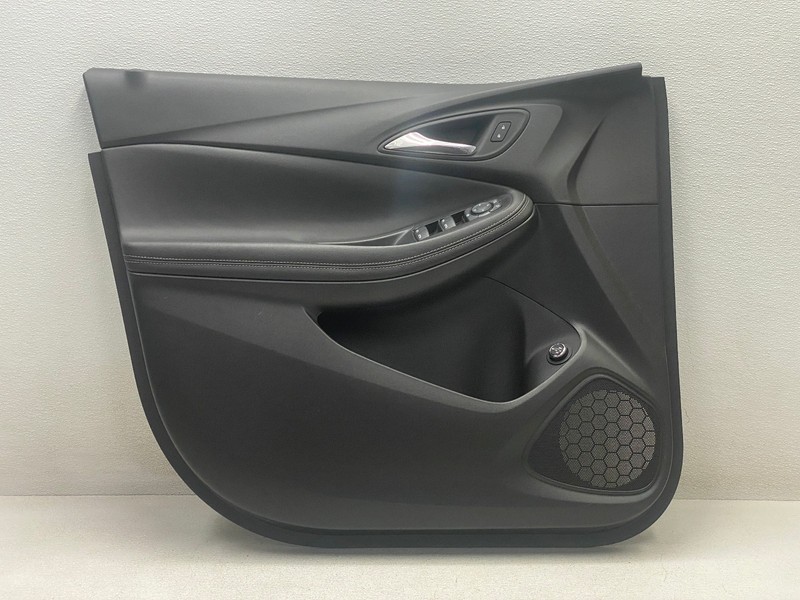 2020-2023 BUICK ENCORE GX FRONT LEFT DRIVER SIDE DOOR PANEL OEM LOT761