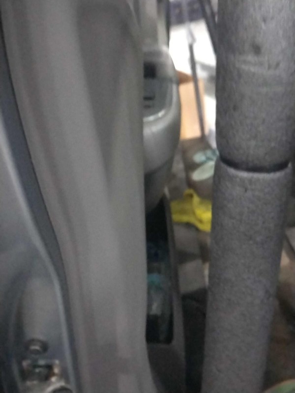 2009 Honda Odyssey Right Door Green Used OEM 4DR Van 270K Mileage