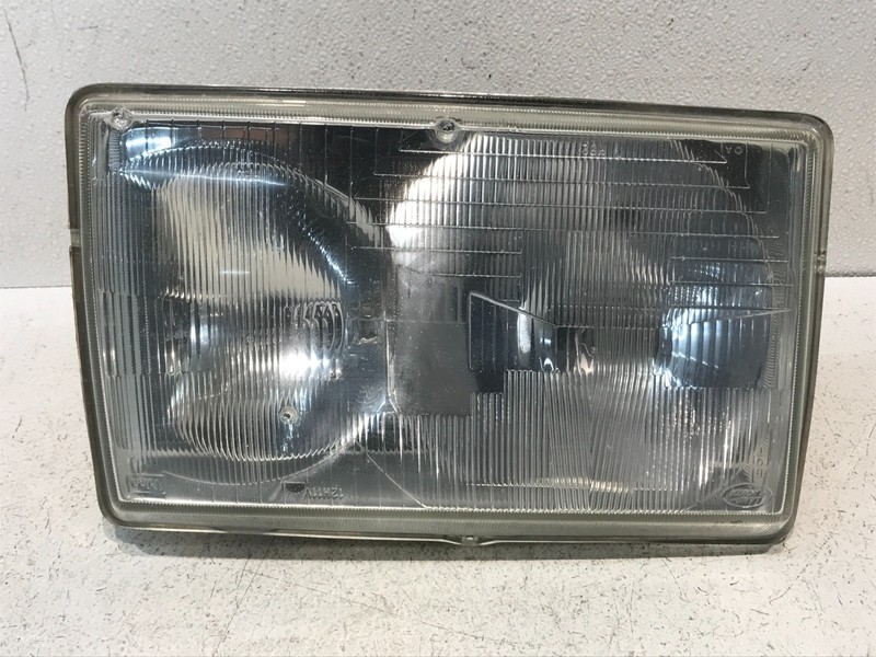 1995-1999 Range Rover P38 OEM Right Passenger RH Headlight Lens Lamp