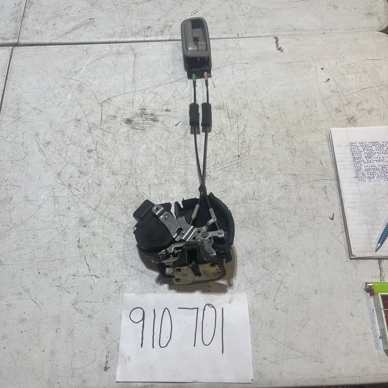 REAR RIGHT PASSENGER SIDE DOOR LOCK LATCH ACTUATOR TOYOTA HIGHLANDER 2001-2007