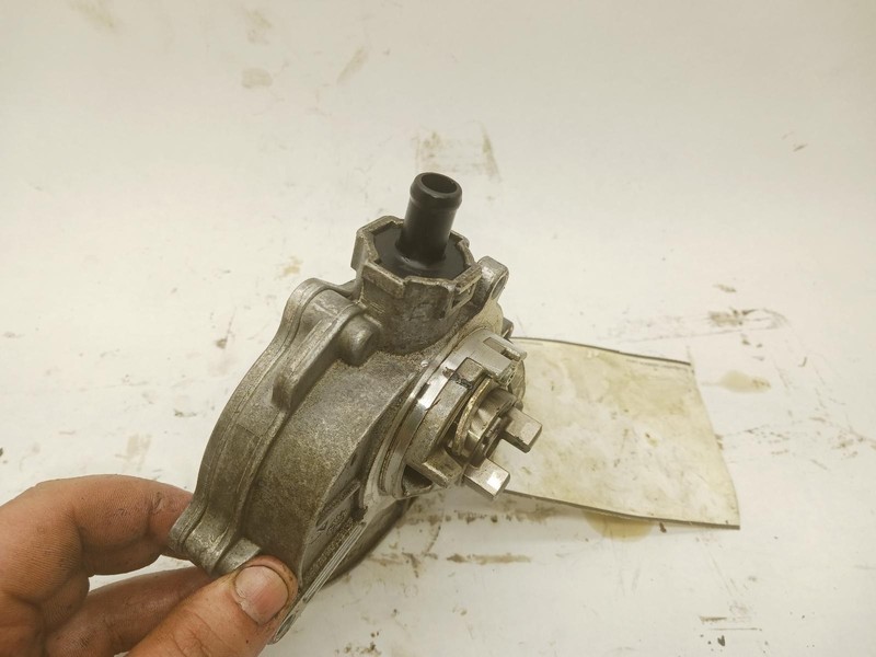 16-'18 AUDI A6 Vacuum Pump 3.0L OEM 6 month warranty!