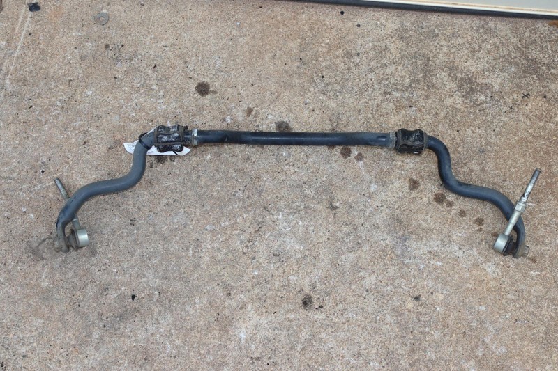 2013-2018 TOYOTA RAV4 FWD REAR STABILIZER ANTI ROLL SWAY BAR SUPPORT OEM