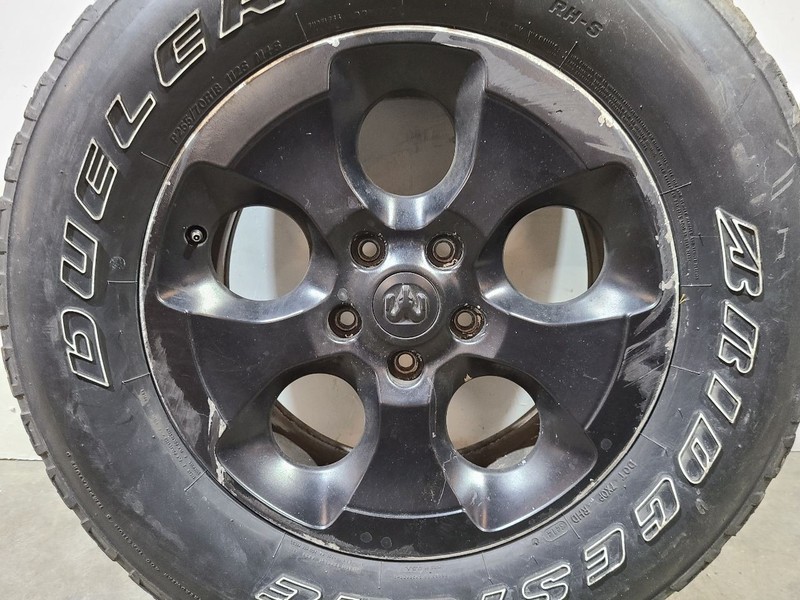 Wheel 18x7-1/2 5 Hole Black Fits 15 WRANGLER 589388