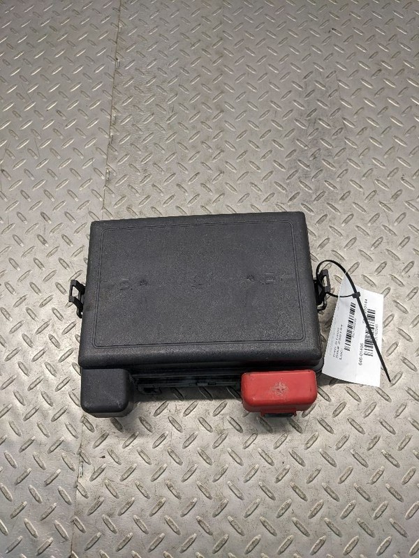 Fuse Box Engine Fits 06 SOLSTICE 1169240