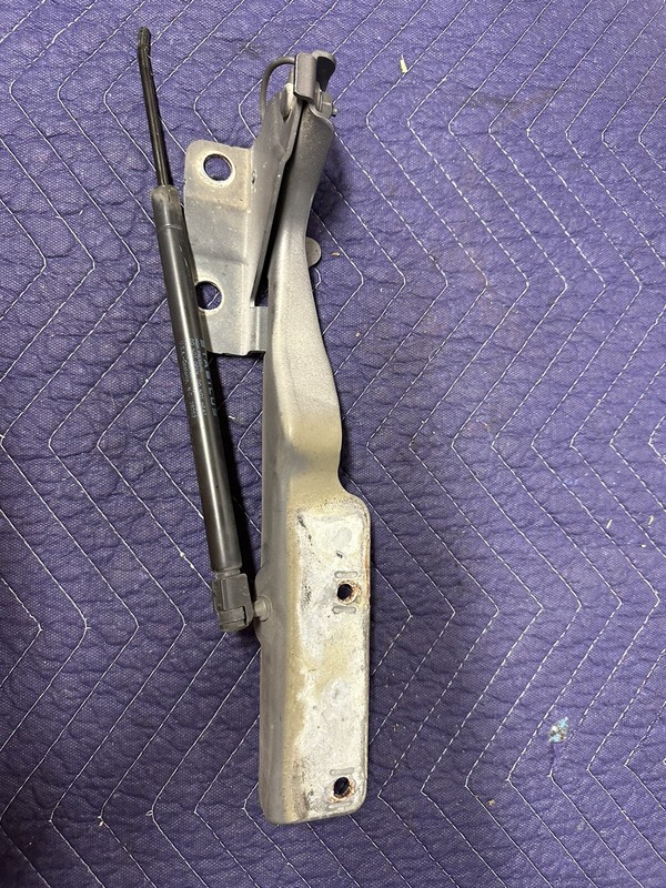 2004-2008 FORD F-150 SUPERCREW RIGHT SIDE HOOD HINGE WITH HOOD HOLDER ASSY OEM