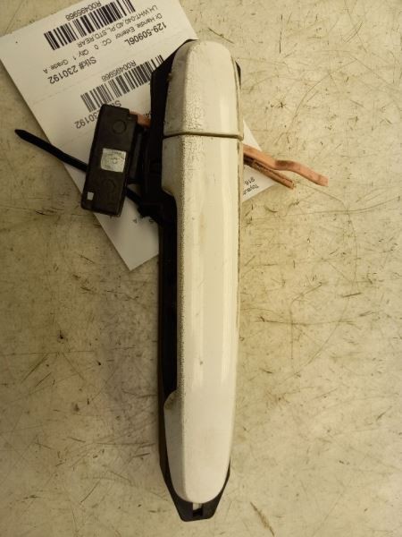 05-09 TOYOTA PRIUS 1.5L DRIVER SIDE REAR (EXTERIOR) DOOR HANDLE