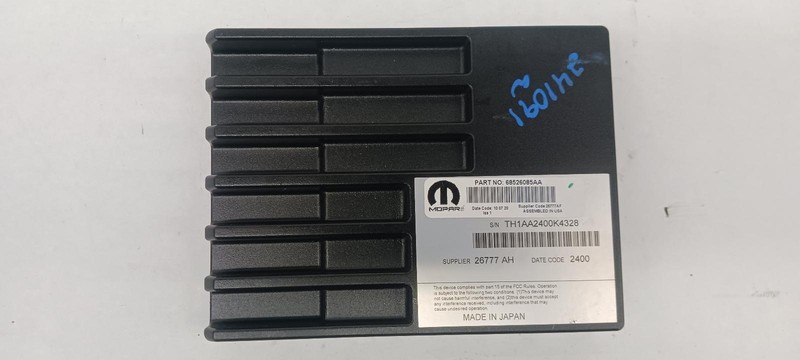 21 JEEP GRAND CHEROKEE radio amplifier 506 watt OEM