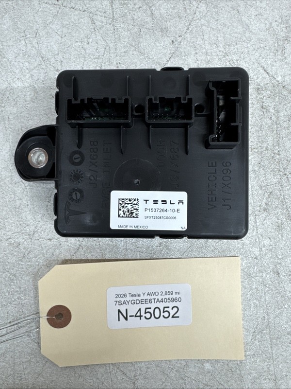 2026 Tesla Model Y Charge Port ECU 1537264-10-E 45052 B123