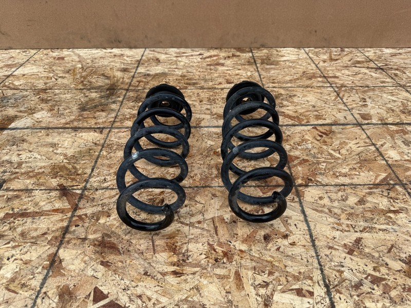 INFINITI QX50 QX55 2019-2025 OEM REAR LEFT AND RIGHT SPRINGS SPRING WITH MOUNTS
